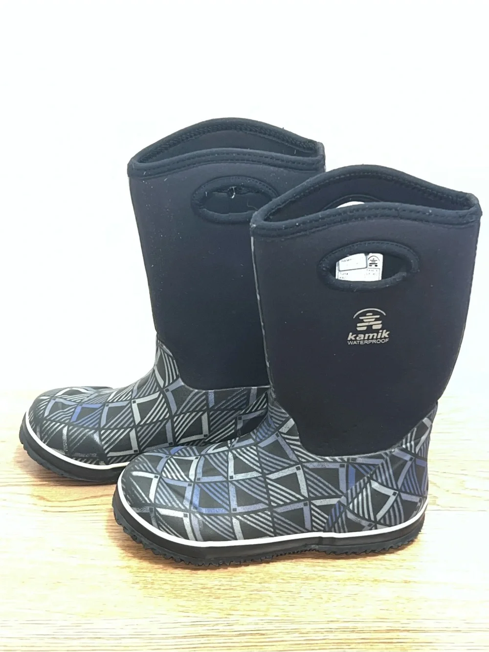 Kamik Kids Waterproof Rain Boots Size 5 Black Blue Geometric Neoprene Tall